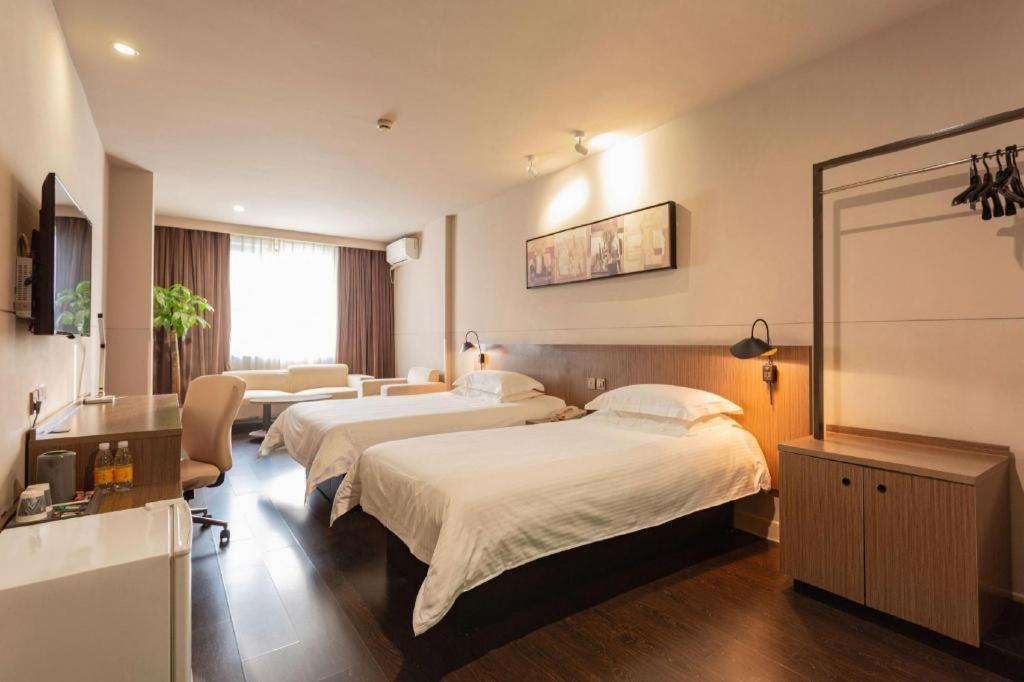 Jinjiang Inn Select Wuhan Xinhua Road Xiehe Hospital Exterior photo