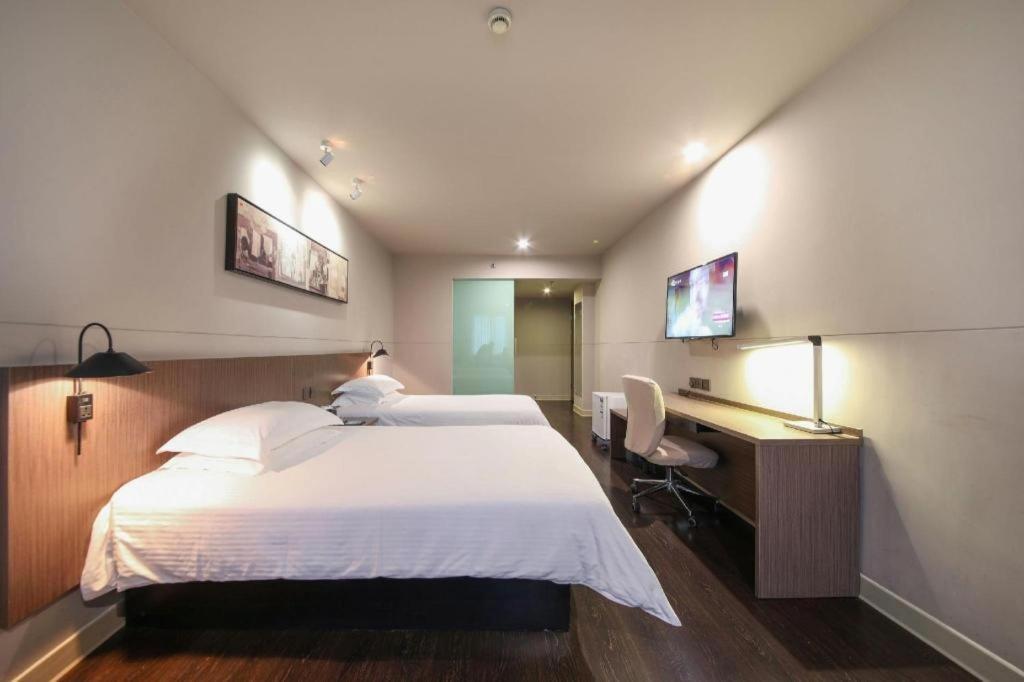 Jinjiang Inn Select Wuhan Xinhua Road Xiehe Hospital Exterior photo
